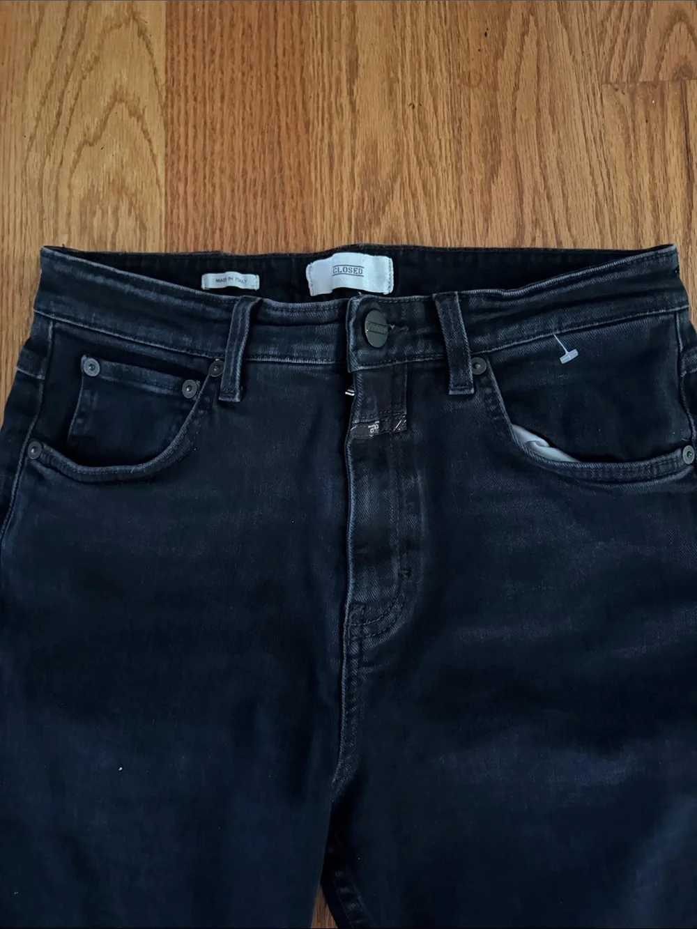 Closed Black Straight Leg Women’s Jeans - Clean Denim